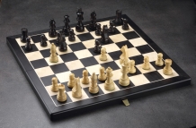 Luxe schaakcassette Ahorn en Zwarte Elsbes - 45 mm